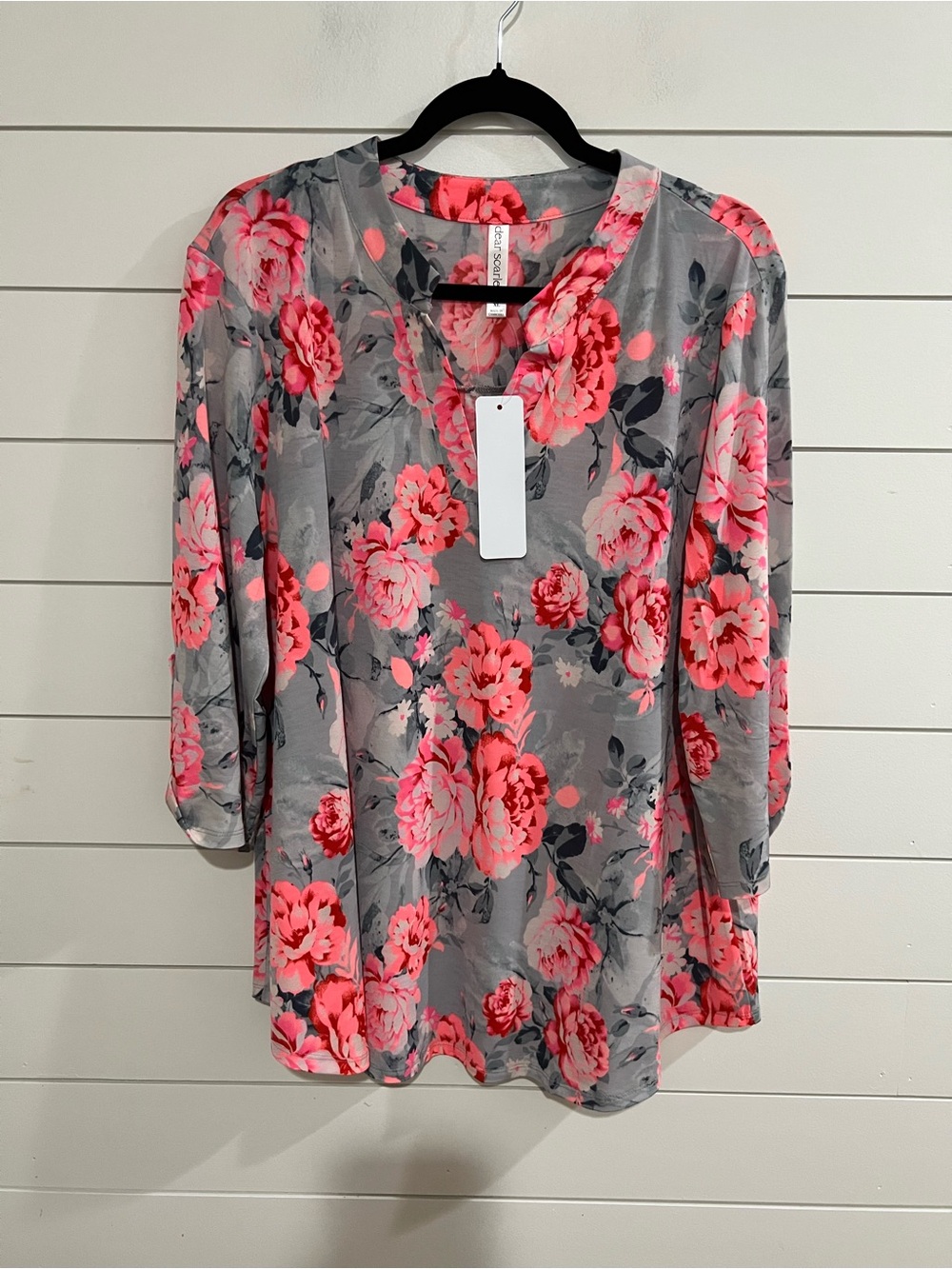 Dear Scarlett Gray Tunic Top with Bright Pink Floral Print
